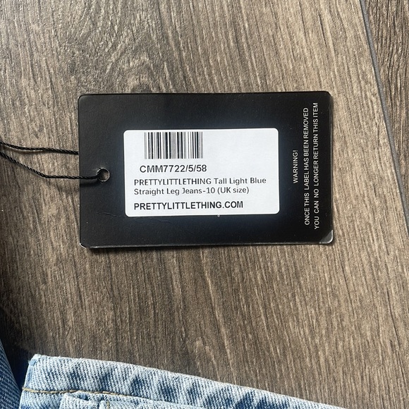 NWT Pretty Little Thing Jeans - Picture 2 of 3